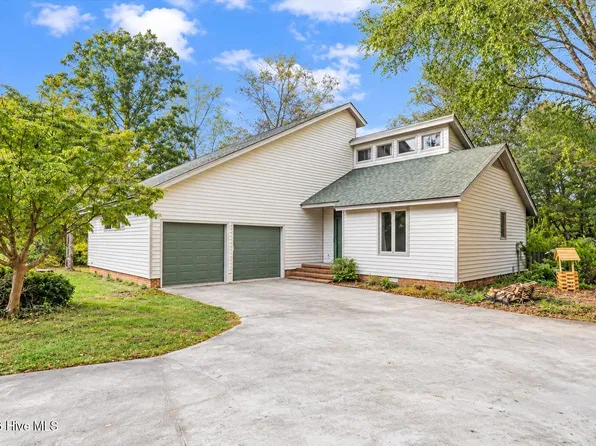 105 Pinehaven Court, Goldsboro, NC 27534