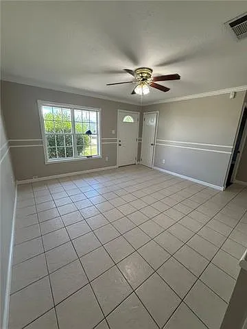 113 Elaine Dr — Photo 6