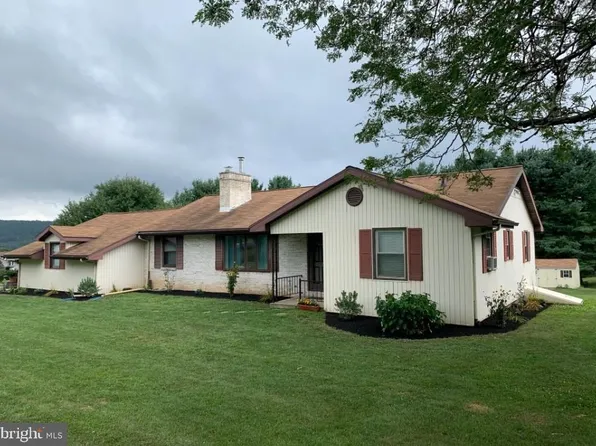 505 Fawn Ln, Tamaqua, PA 18252