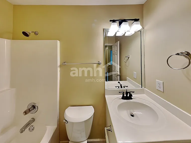 2201 Ipswitch Dr — Photo 17
