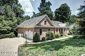 1st image of 105 Woodmere Dr