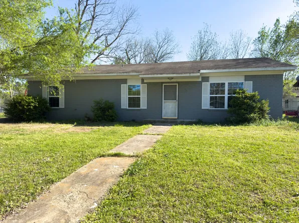 607 W Arthur St, Hugo, OK 74743