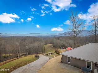1739 Long Branch Rd, Seymour, TN 37865
