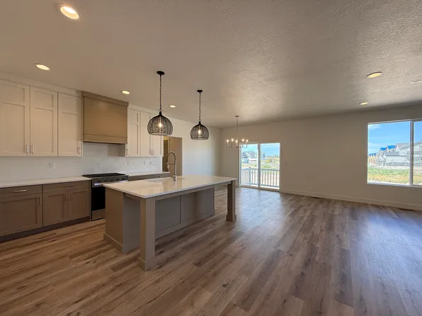 2979 N Galloway Ln, Plain City, UT 84403