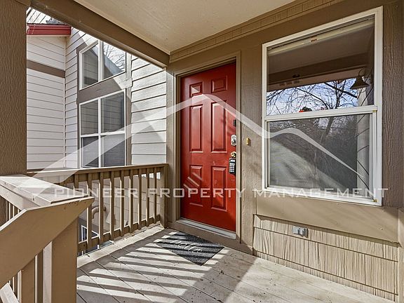 3rd image of 2007 N Fork Dr