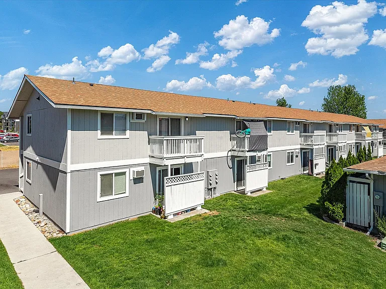 Parc Sprague Apartments — Photo 6