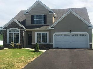 5301 Braddock Ct, Bethlehem, PA 18017