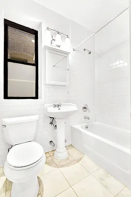 Rented by Cooper & Cooper Real Estate | media 11