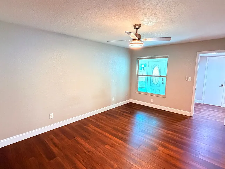 3640 S Saint Lucie Dr — Photo 20