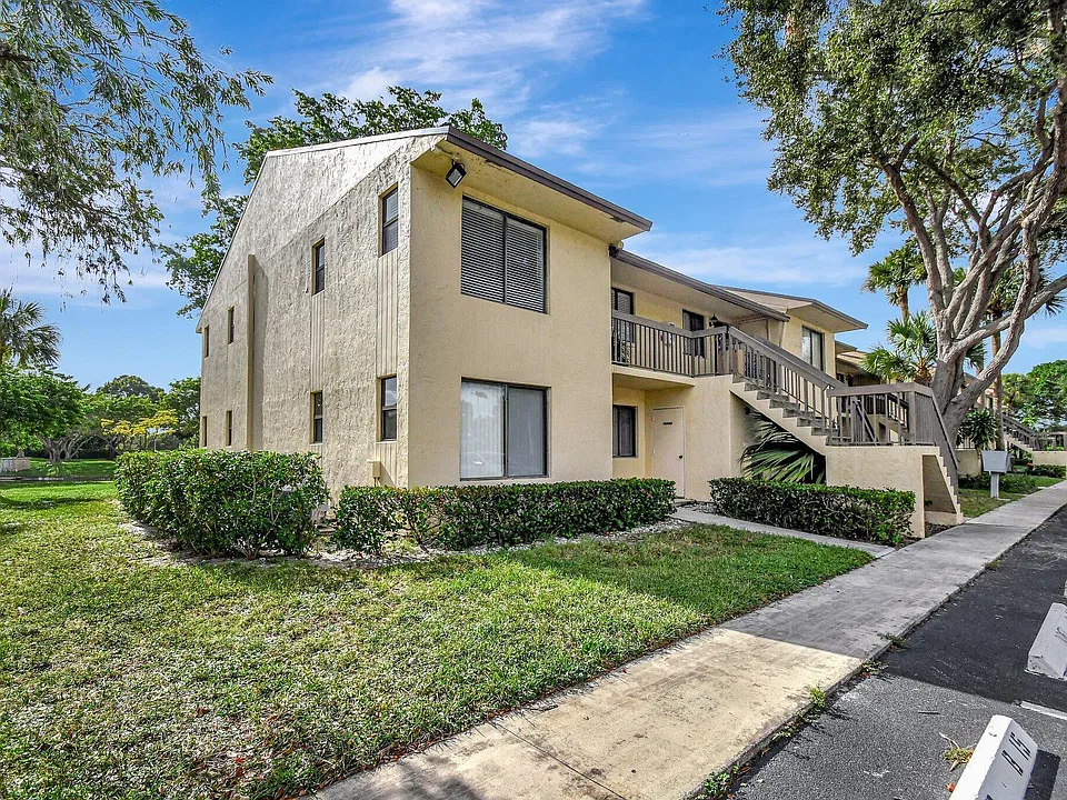 6660 Somerset Dr #102