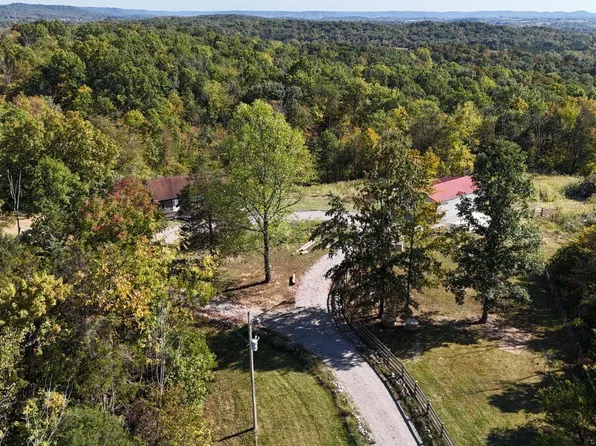 1240 Parker Ridge Rd, Peebles, OH 45660