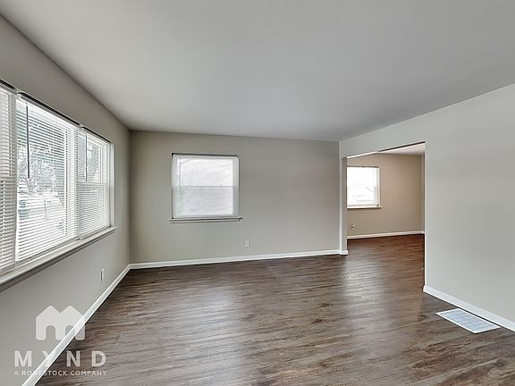4th image of 1431 Shanley Dr