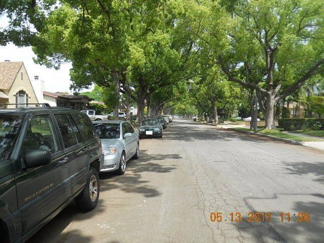 2nd image of 221 N Orchard Dr