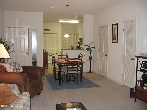 2nd image of 898 Scrub Jay Dr