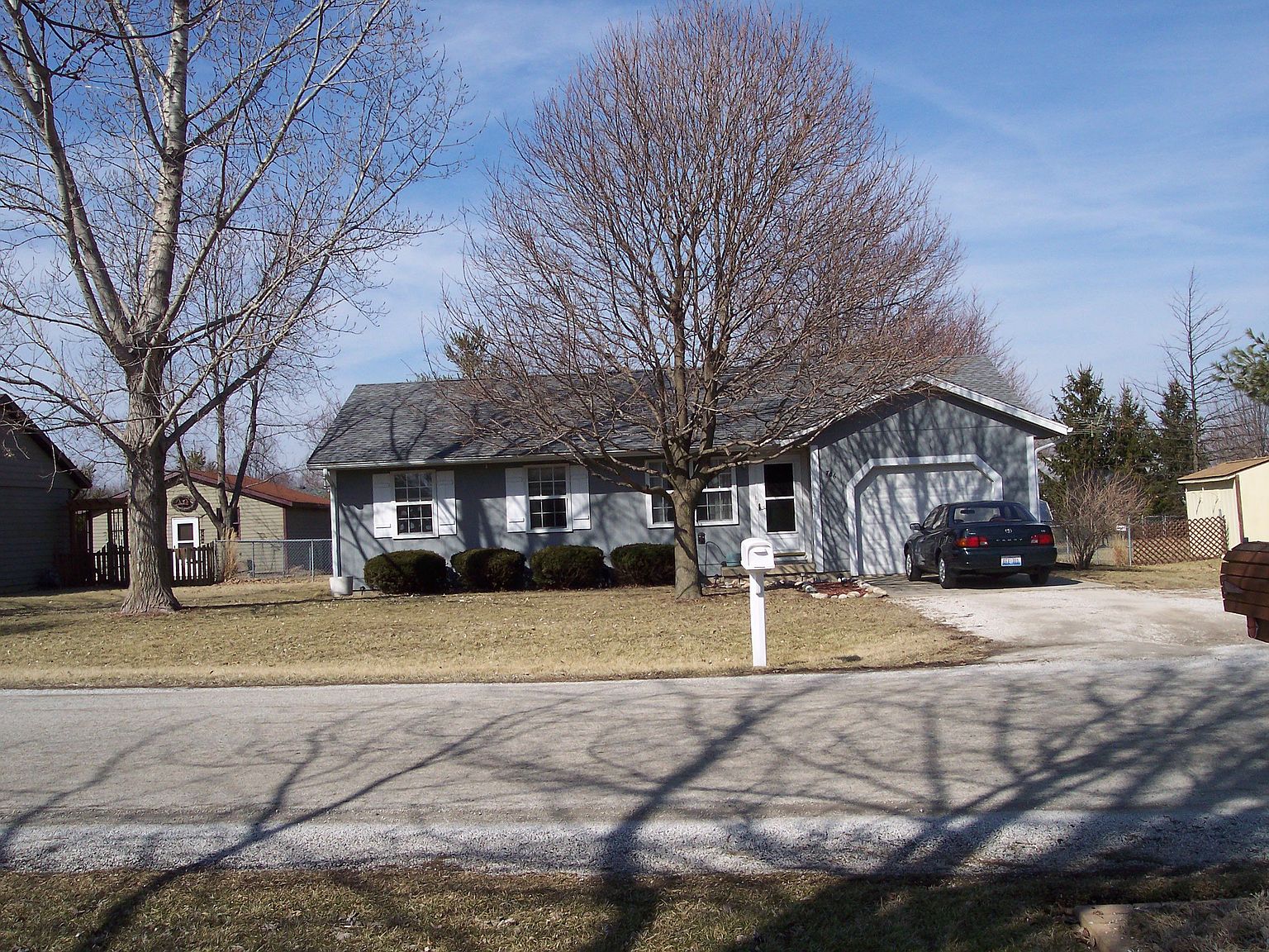 706 E Boone St 1, Tolono, IL 61880 Zillow