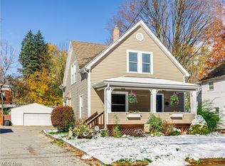 2442 3rd St, Cuyahoga Falls, OH 44221