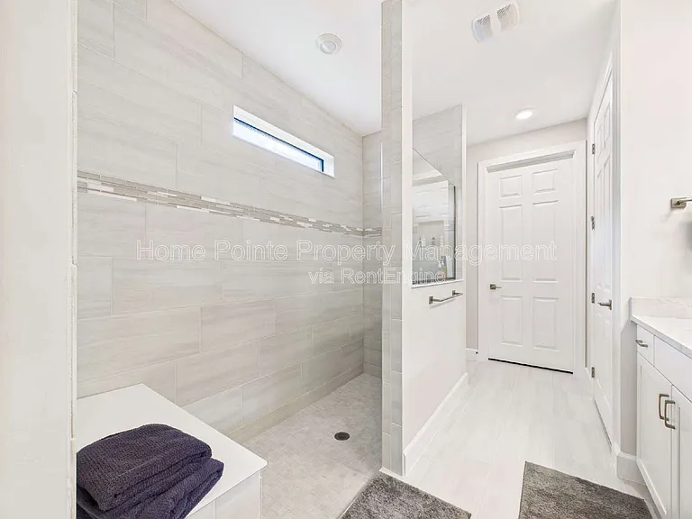 19563 Utopia Ln — Photo 17