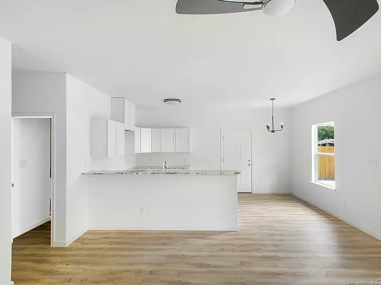 5857 Mayo Dr — Photo 2