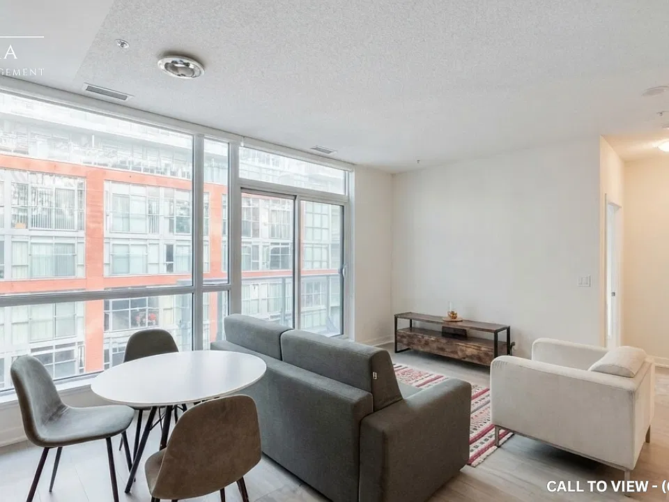 30 Nelson St #514