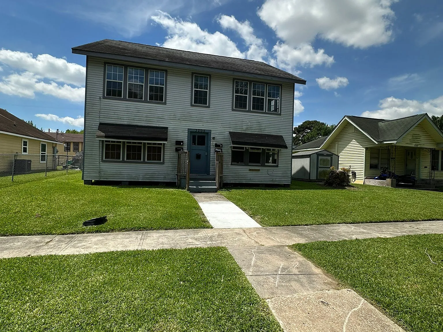 3205 Illinois Street - Yoshimi Hirooka - 1 — Photo 1