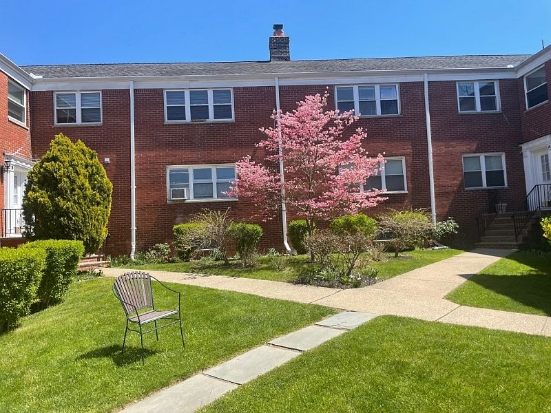 1st image of 284 Claremont Ave #B6-205