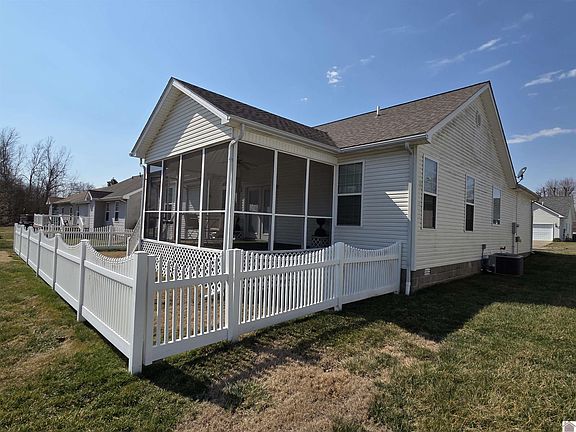 5th image of 2330 Perkins Creek Dr