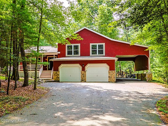 3rd image of 2711 Rising Hill Dr