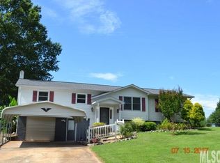 2577 Belshire Dr, Conover, NC 28613