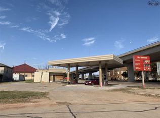 1112 Holliday St, Wichita Falls, TX 76301