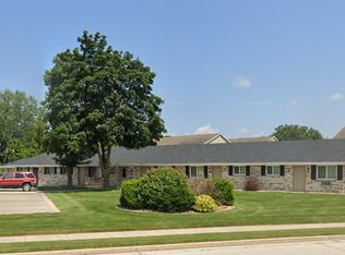 628 W State St UNIT 9, Hartford, WI 53027