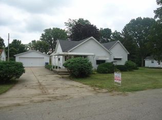 201 E Maple St, Vassar, MI 48768