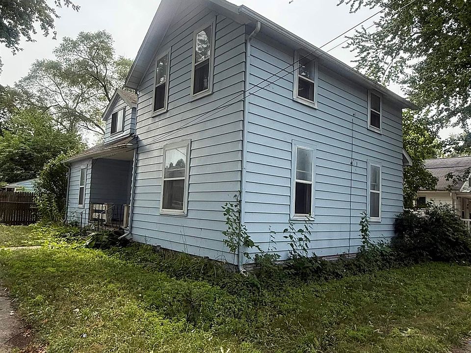 1st image of 1221 Cass St