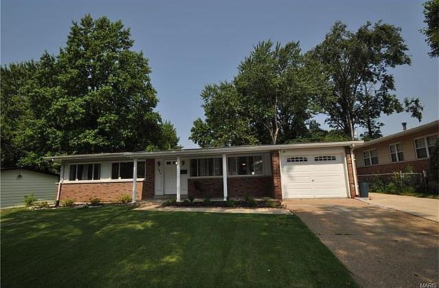 1st image of 1605 Gallant Fox Dr