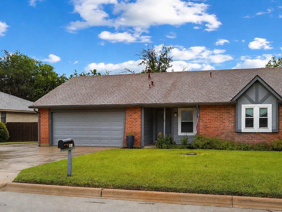 1st image of 608 Andover Dr