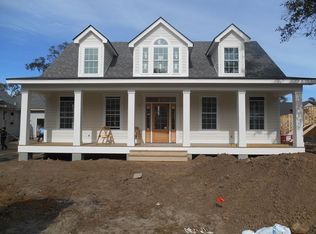 114 Debrooke Pl, Saint Simons Island, GA 31522