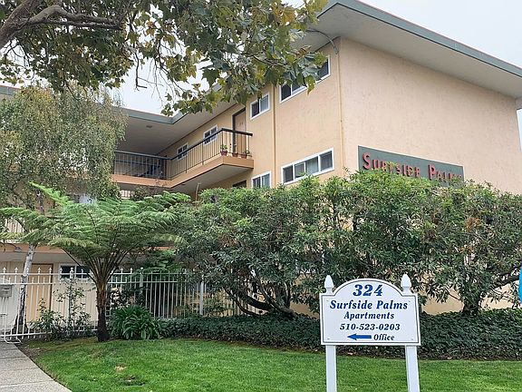 2nd image of 324 Kitty Hawk Rd APT 313