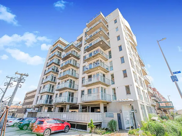 130 119th Bch Unit 3B, Rockaway Park, NY 11694