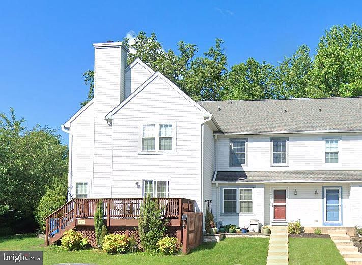 1st image of 461 Darby Ln