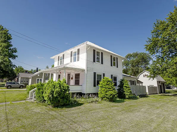 204 S Douglas St, Bronson, MI 49028