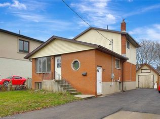 24 Crombie St, Cambridge, ON N1S1Y4