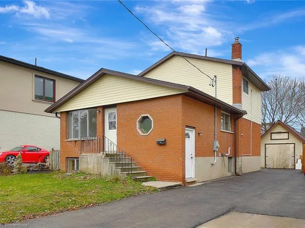 24 Crombie St, Cambridge, ON N1S 1Y4