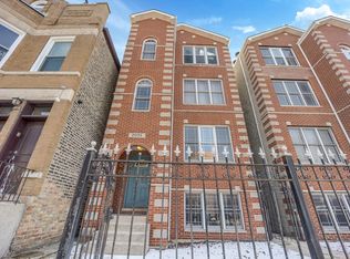 2033 W Huron St APT 3, Chicago, IL 60612