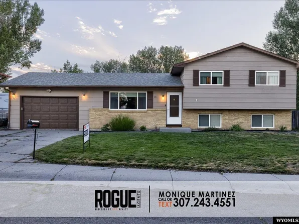 28 Begonia St, Casper, WY 82604