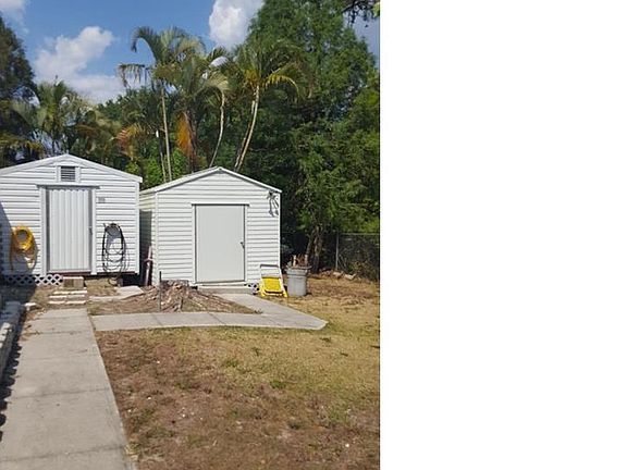 3rd image of 15377 Orangeade Dr