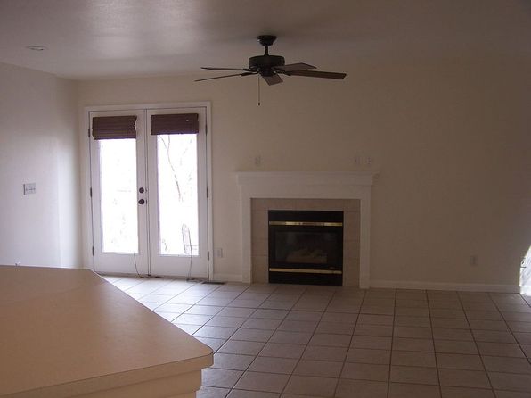 4215-4227 Leeds Ln