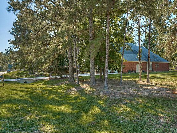 Home is located on 2 lots that equals almost a full acre! Plenty of space for your boat or rv or bot