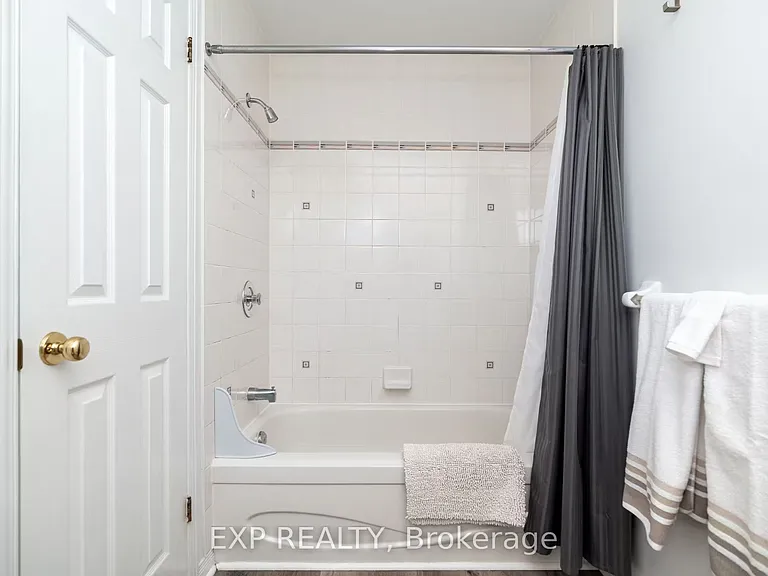 166 Forward Ave — Photo 26