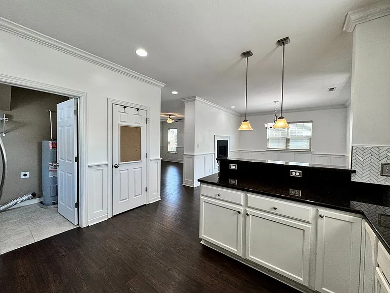 1123 W Ocean View Ave — Photo 21
