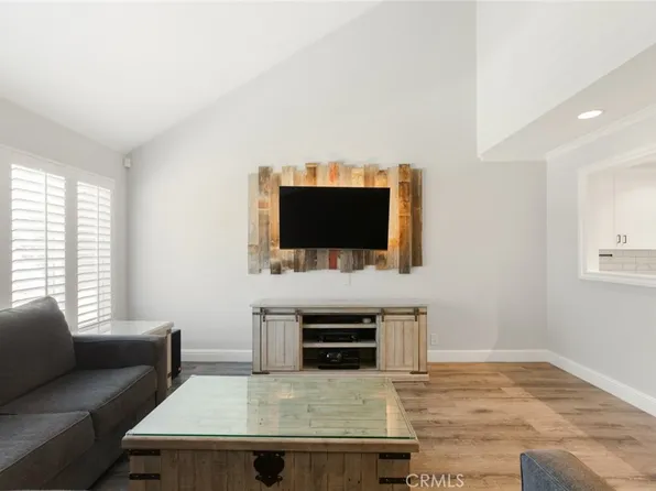 2341 Ticonderoga Way, Costa Mesa, CA 92626