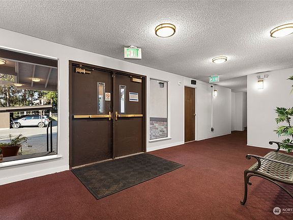 4th image of 4501 Grandview Drive W #T-111